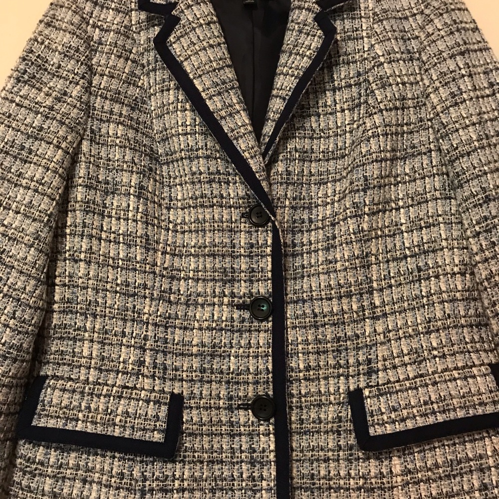 Stylish Jacket - image 2